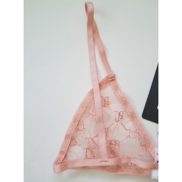 Pretty Little Thing Mesh Bra Set - Picture 10 of 16